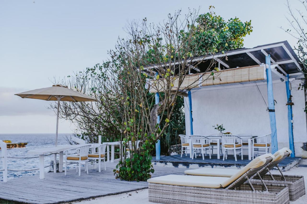 Villa Waru Lembongan Exteriör bild