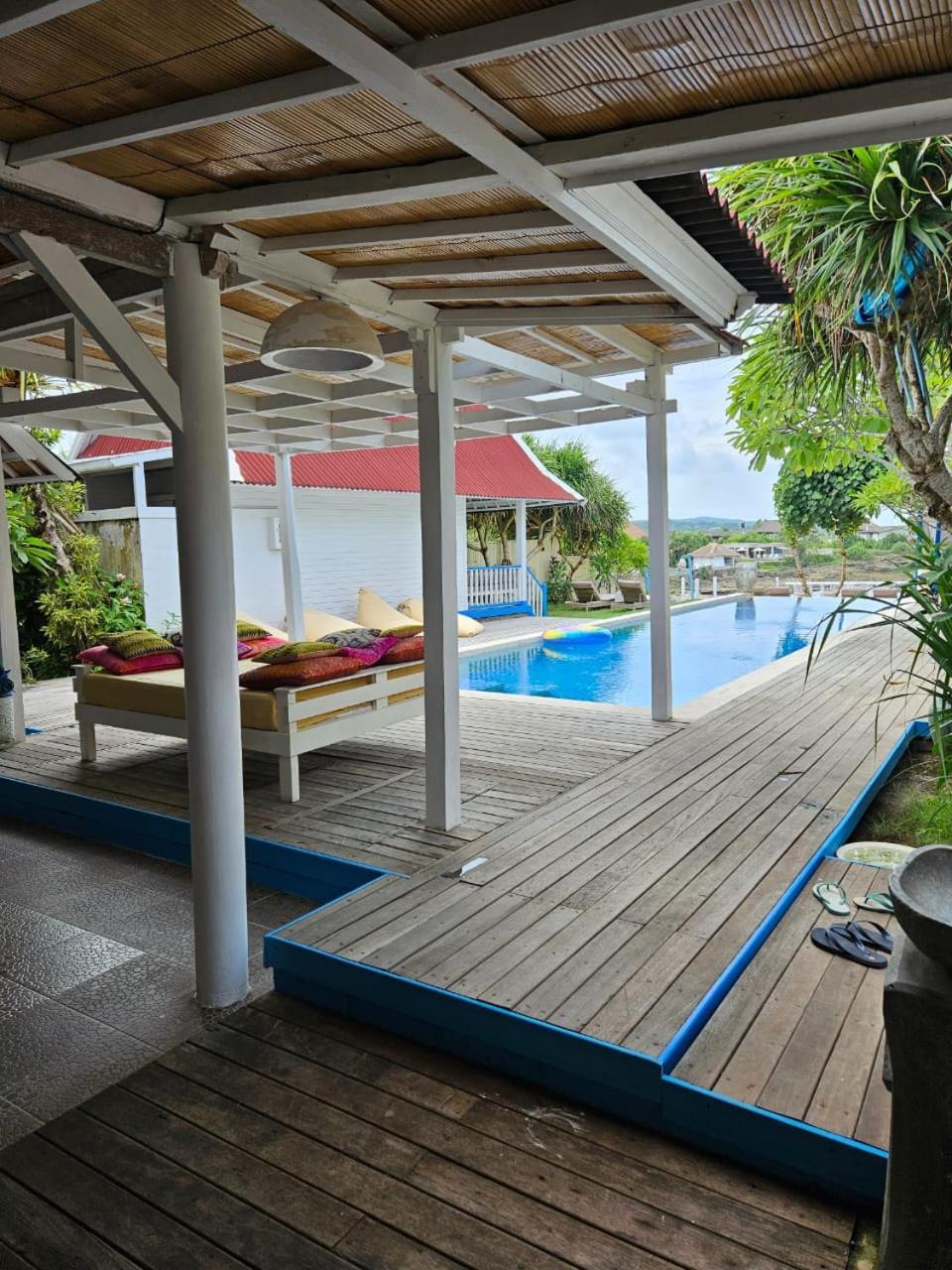 Villa Waru Lembongan Exteriör bild